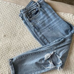Vintage Denim Style Ripped Mom Jeans